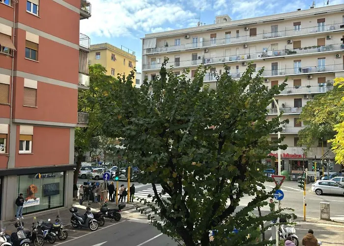 Casa Blaserna Nel Cuore Dello Shopping A Marconi E Trastevere Vakantiehuis Rome