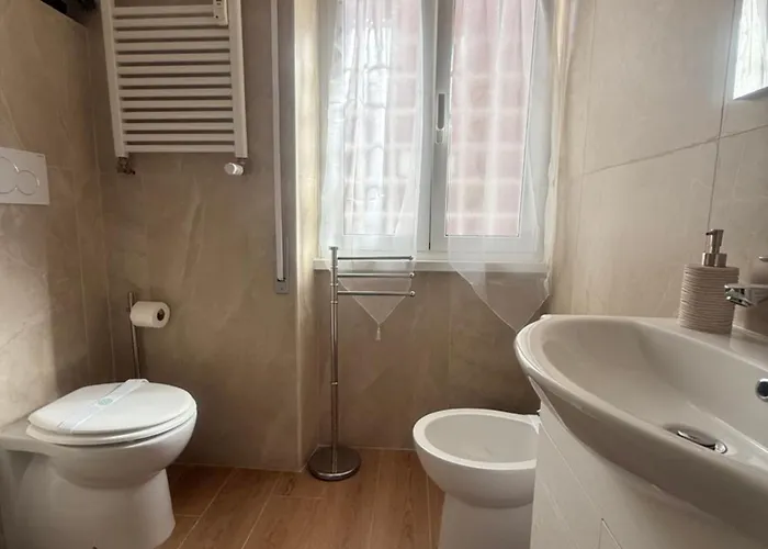 Vakantiehuis Casa Blaserna Nel Cuore Dello Shopping A Marconi E Trastevere *